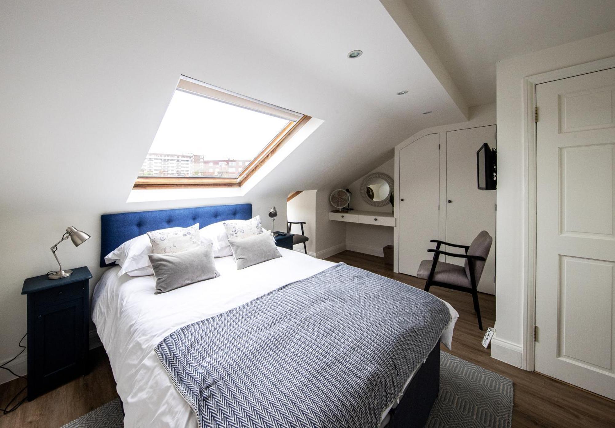 Wimbledon Park Bed & Breakfast London Ngoại thất bức ảnh